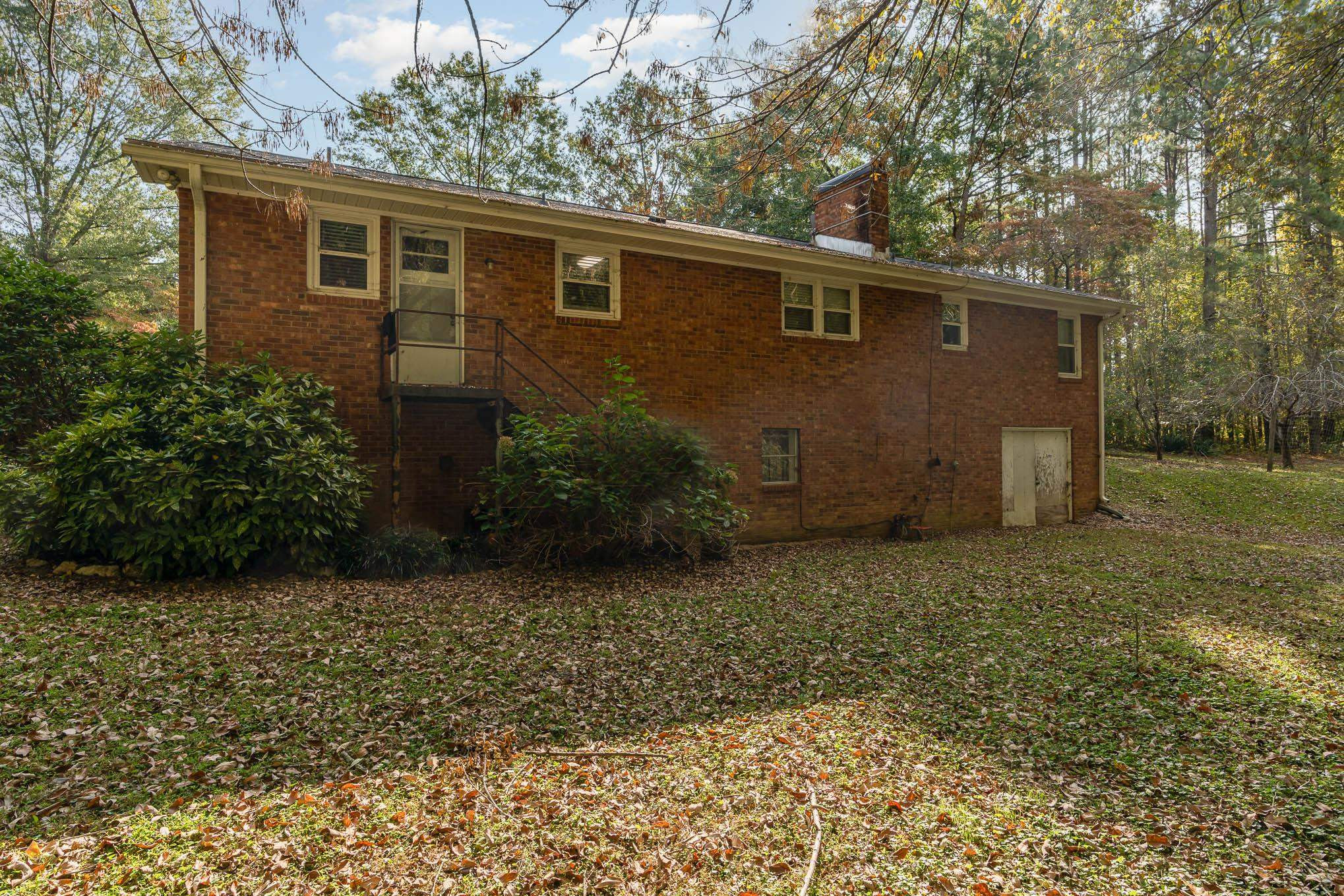 9032 Purfoy Road Fuquay-Varina, NC 27526 - Photo 18 of 22 Photo 19