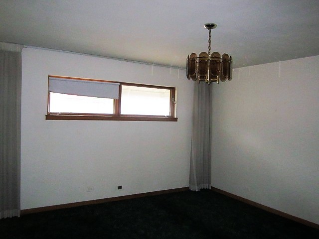 2926 Harlem Avenue Riverside, IL 60546 - Photo 14 of 20 a view of a room with a window