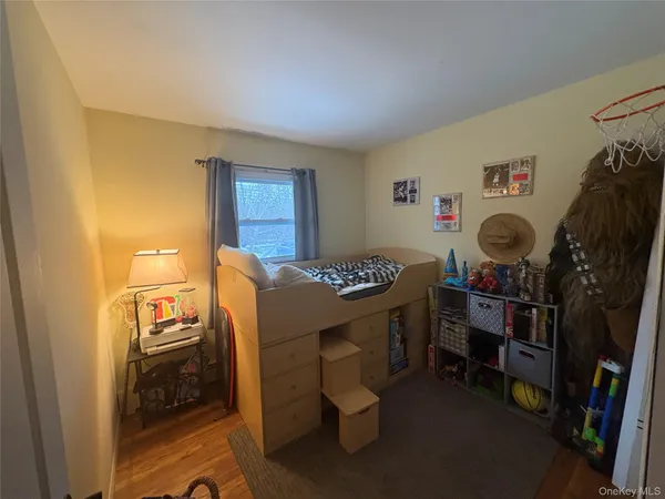 $4,000 | 4429 Express Drive North, Ronkonkoma, NY 11779