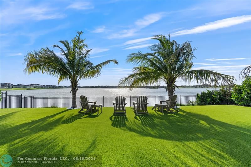 793 Hookline Circle Loxahatchee, FL 33470 - Photo 21 of 80