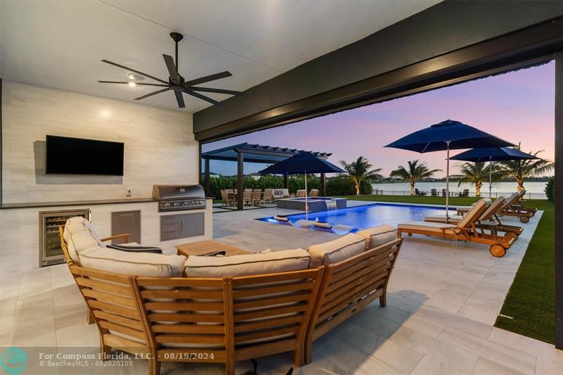 793 Hookline Circle Loxahatchee, FL 33470 - Photo 29 of 80