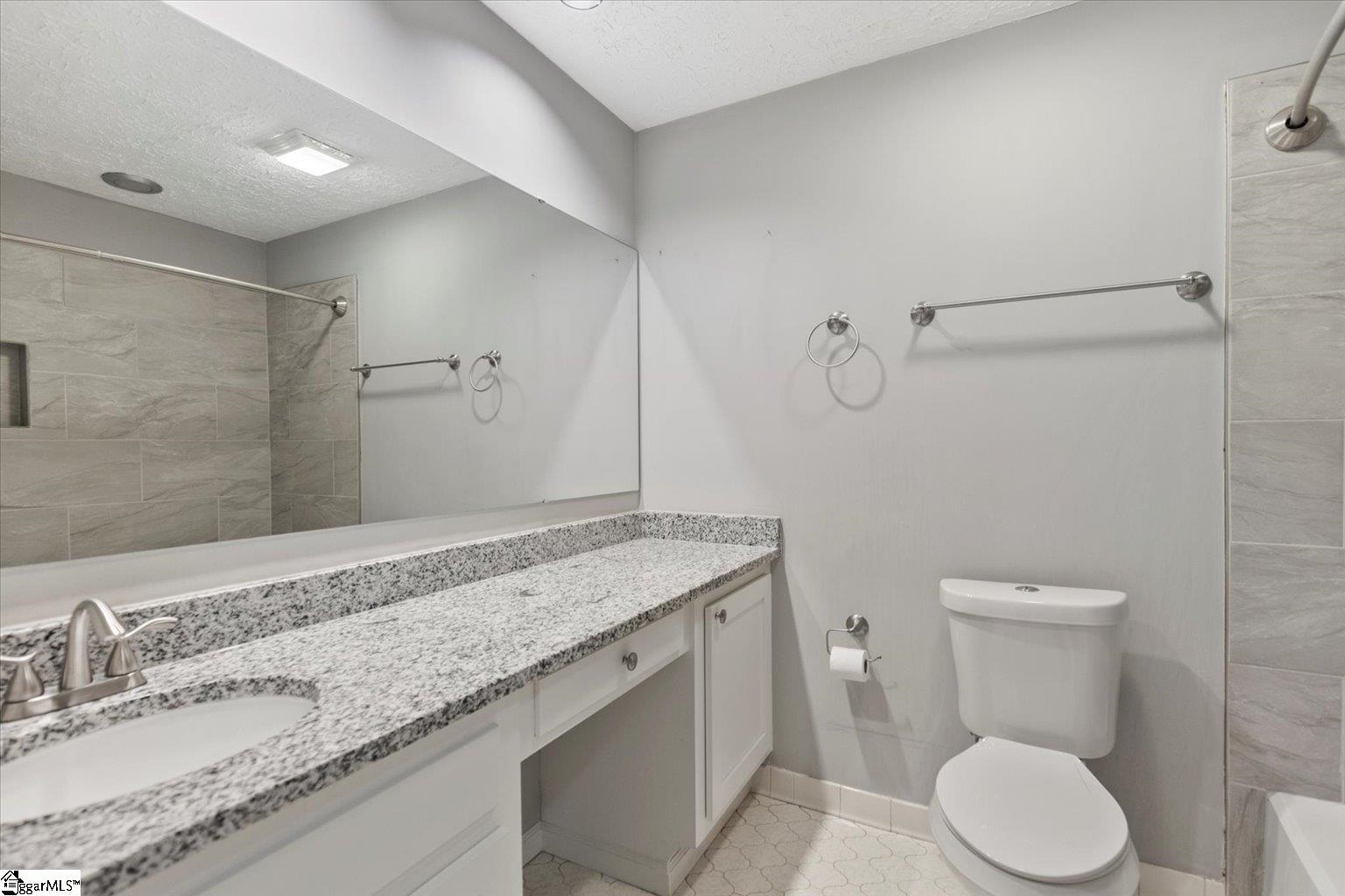 100 Patrol Club Road Greenville, SC 29609 - Photo 12 of 31