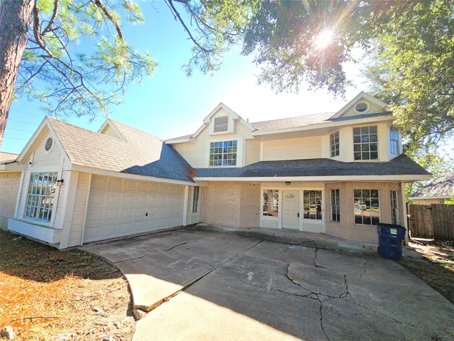 a view of house with a outdoor space