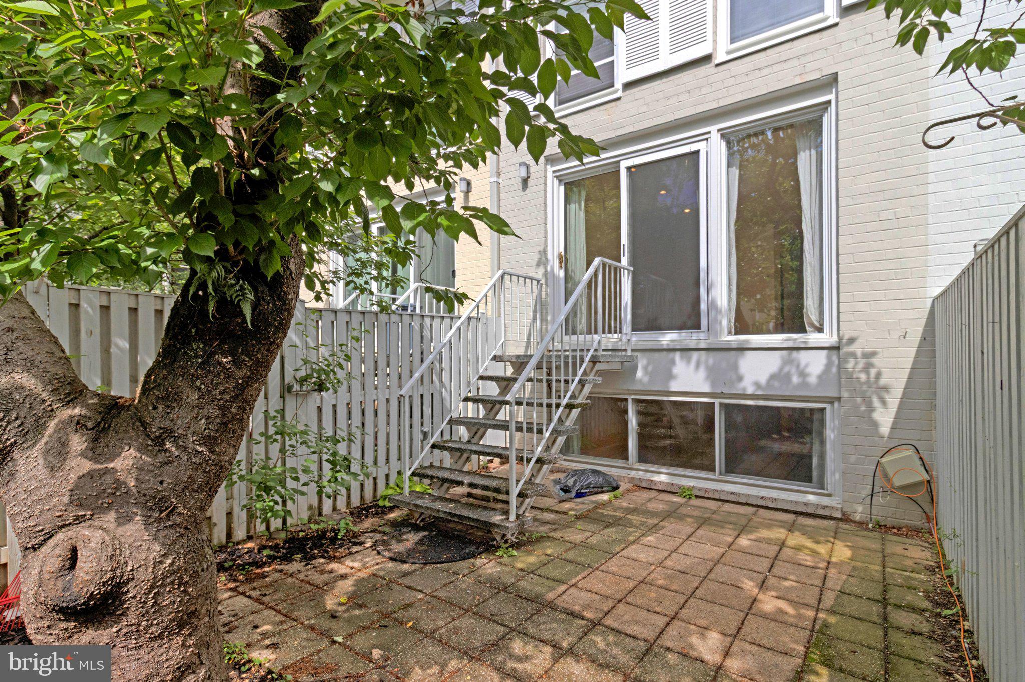 206 G Street Southwest Washington, DC 20024 - Photo 15 of 43