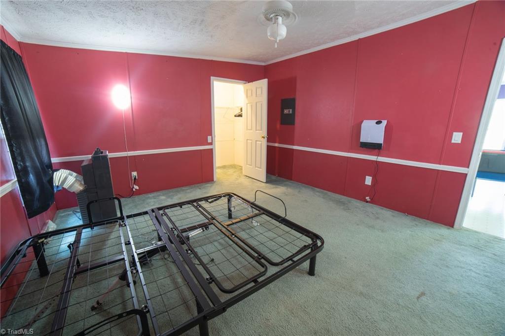 6439 Wilkes Yadkin Road Ronda, NC 28670 - Photo 19 of 32 Gallery Image 19