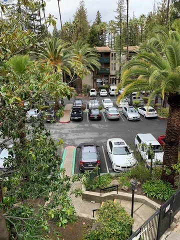 $325,000 | 185 Sierra Drive, Unit 206, Walnut Creek, CA 94596