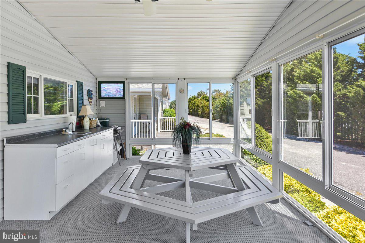 9916 Row Golf Course Road, Unit D 74 Ocean City, MD 21842 - Photo 27 of 31