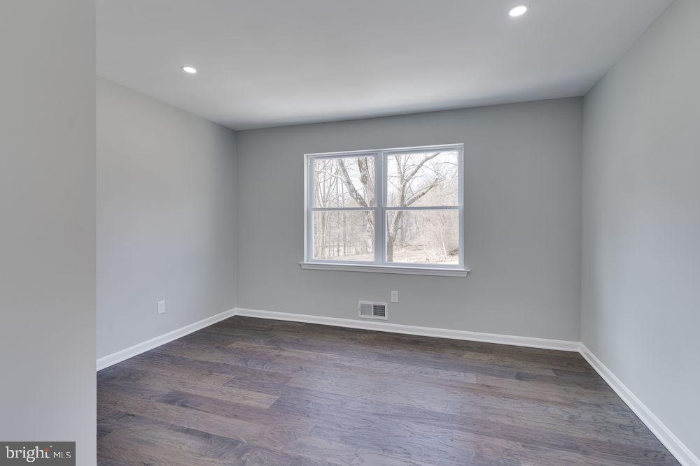 15420 Johnson Road Silver Spring, MD 20905 - Photo 22 of 27