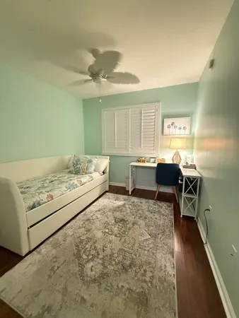 $3,000 | 236 Village Boulevard, Tequesta, FL 33469