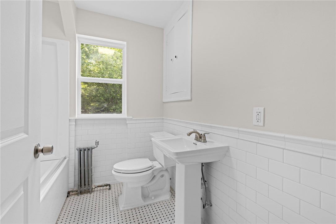 2915 Post Road, Unit 1 Warwick, RI 02886 - Photo 29 of 50