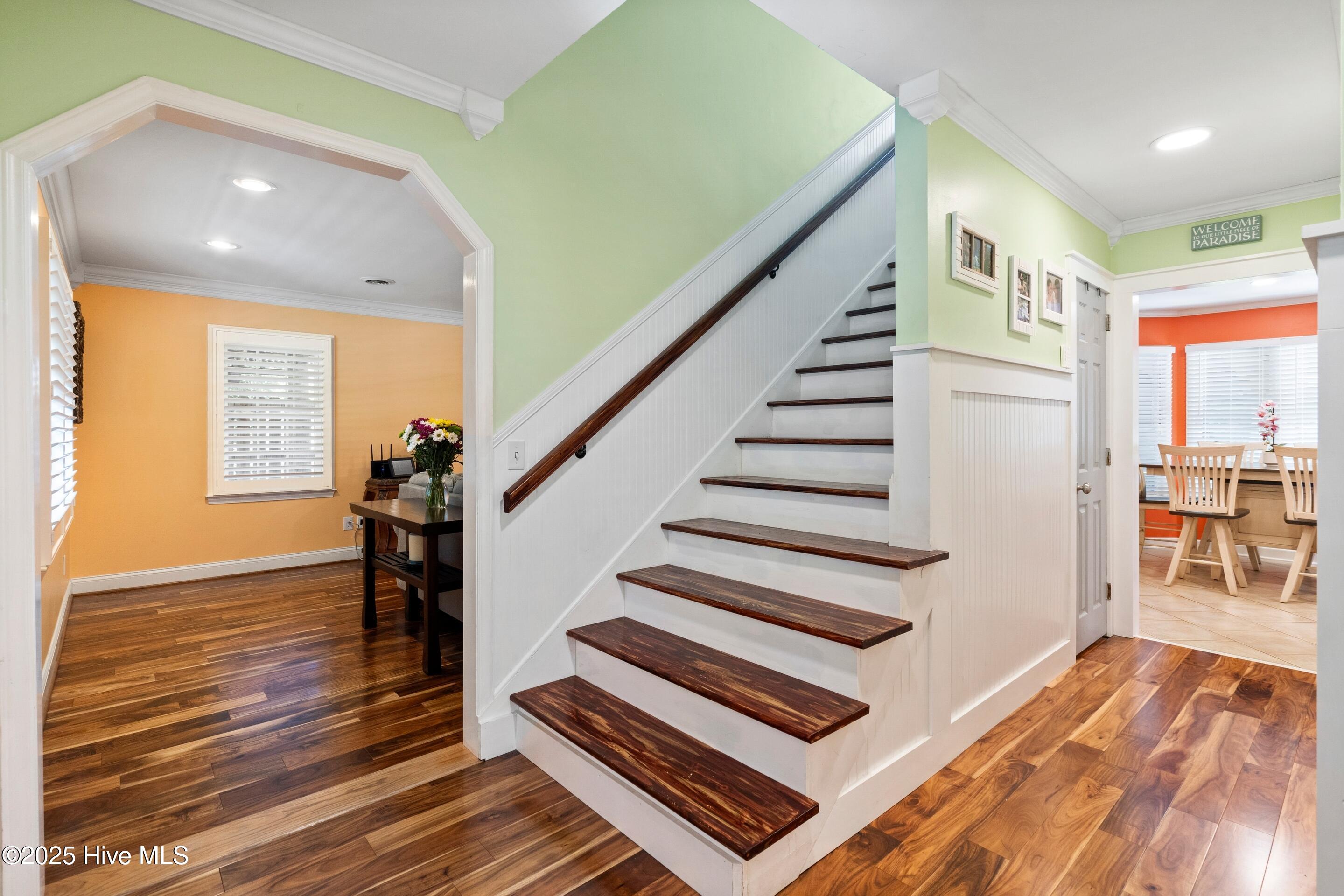 307 North Hampton Road Wilmington, NC 28409 - Photo 7 of 64 307 N Hampton foyer 2