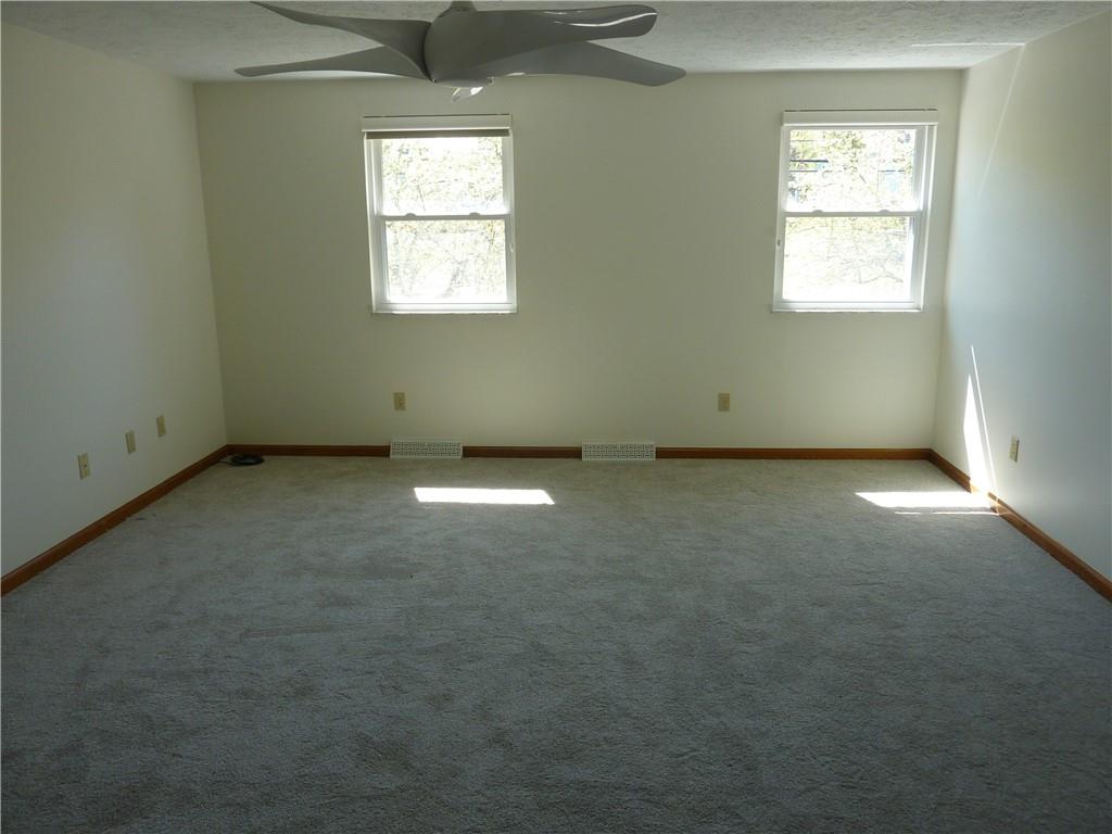 530 West Ingomar Road Pittsburgh, PA 15237 - Photo 11 of 23