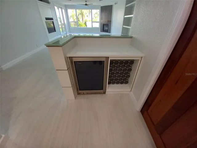 $1,175,000 | 360 Gulf Of Mexico Drive, Unit 312, Longboat Key, FL 34228