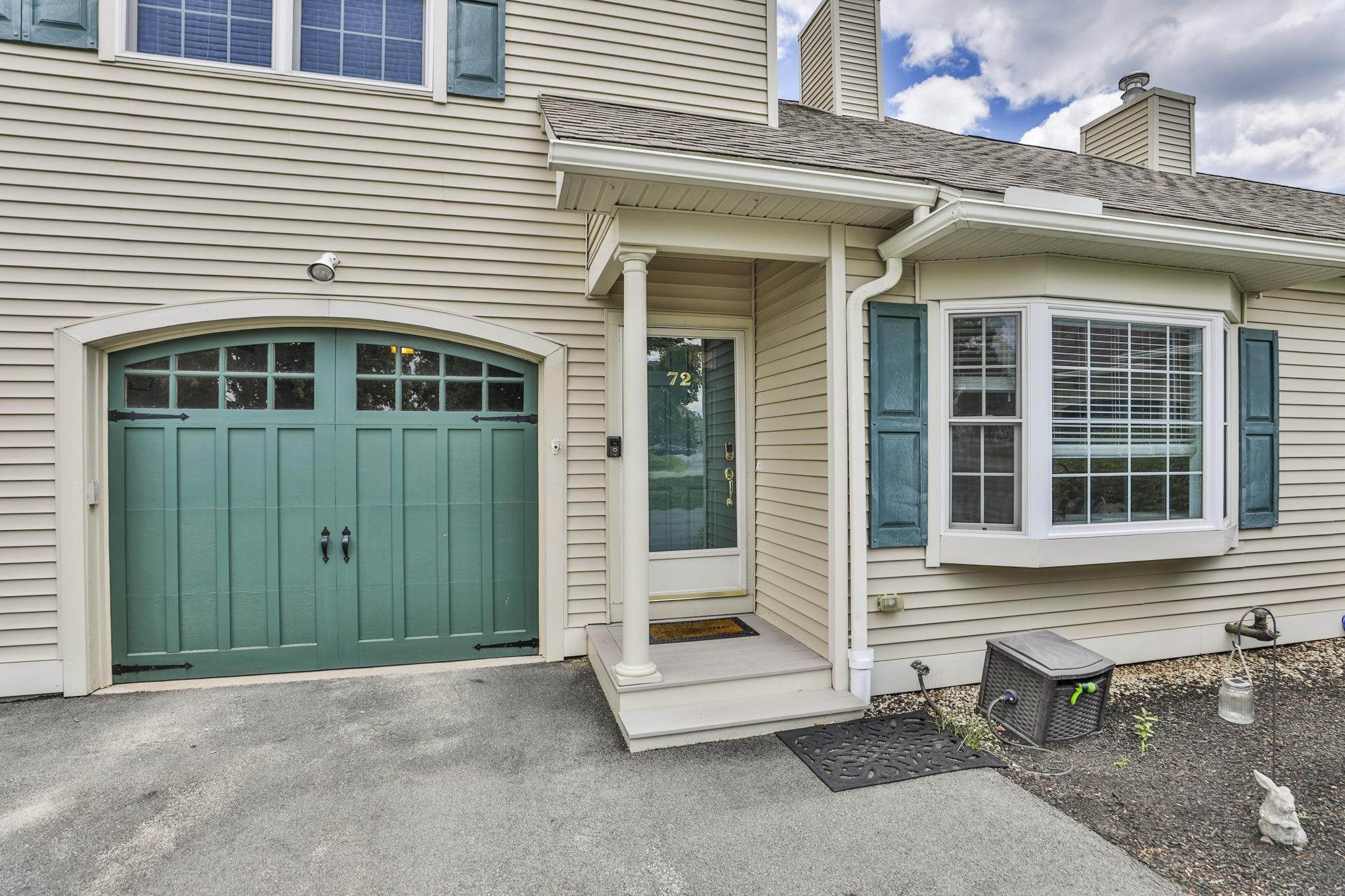 72 Mountain Village Road Windham, NH 03087 - Photo 2 of 32