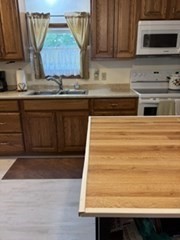 2 Castle Road, Unit 118 Attleboro, MA 02703 - Photo 4 of 17 Gallery Image 4