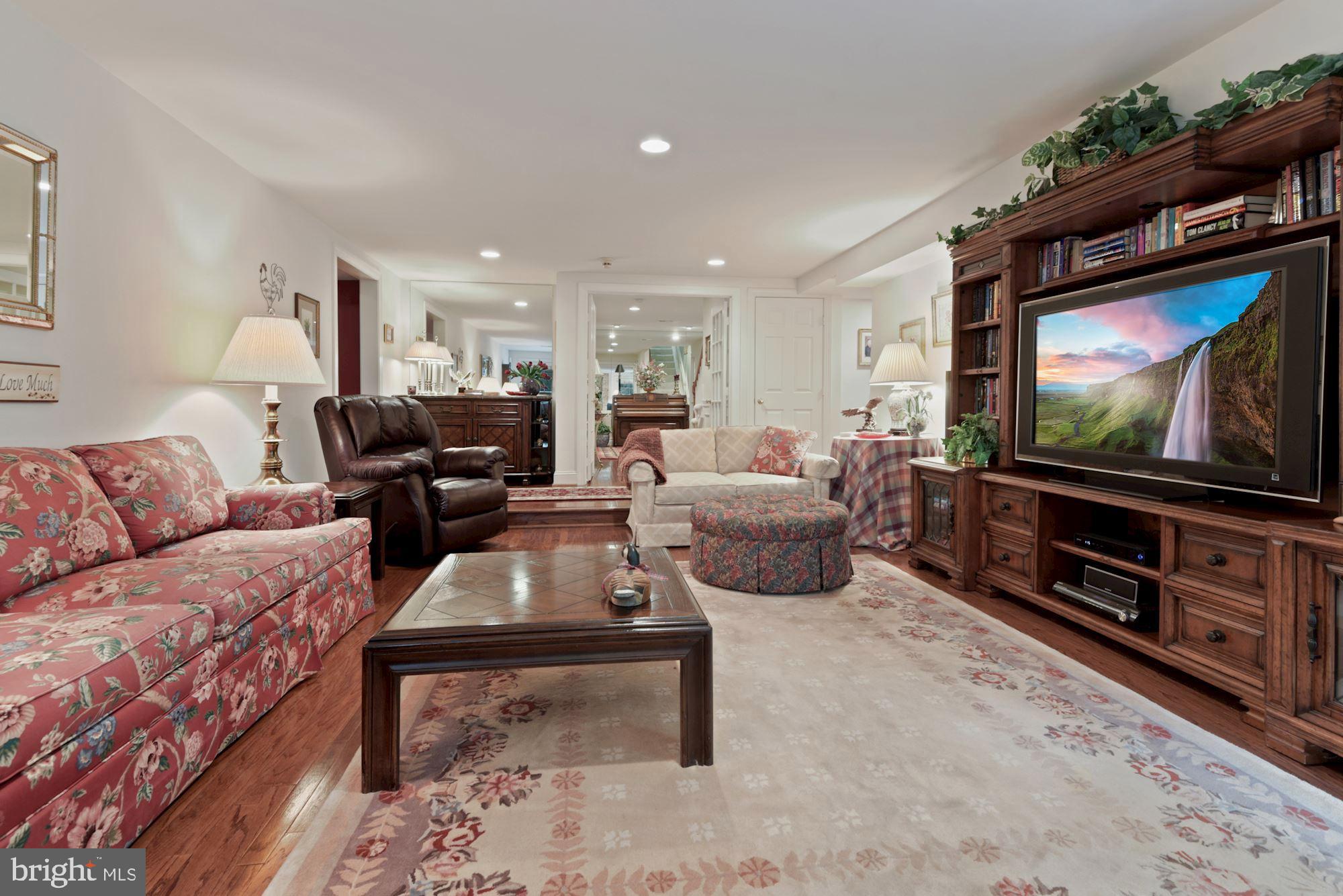 1138 Round Pebble Lane Reston, VA 20194 - Photo 29 of 55 Lots of Room for furnishings, TV watching or play!