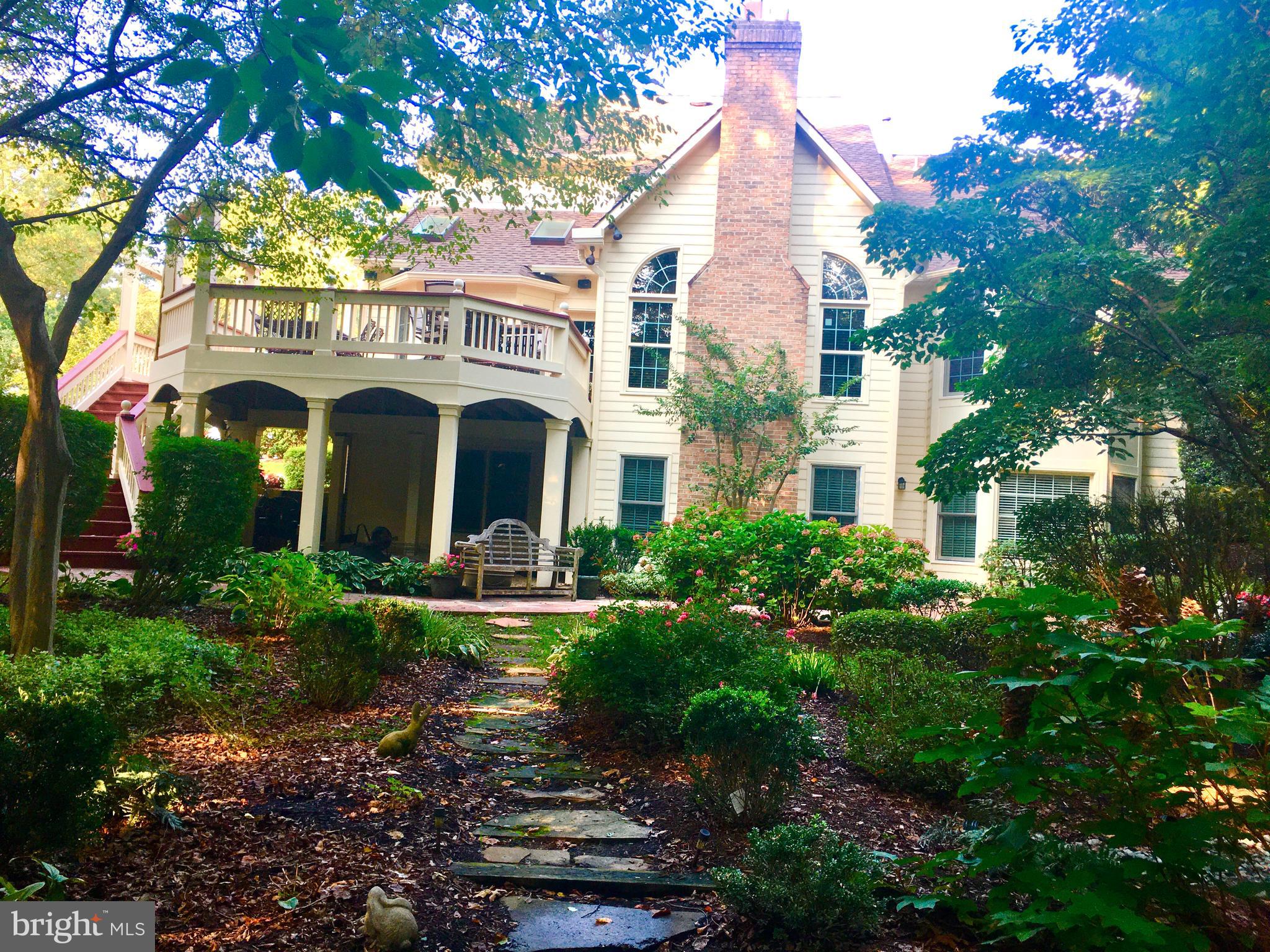 1138 Round Pebble Lane Reston, VA 20194 - Photo 43 of 55 Gorgeous View of Rear Exterior
