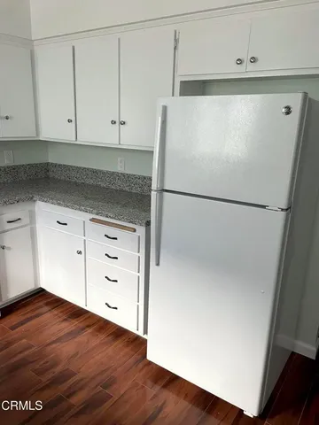 $2,300 | 5230 West Wooley Road, Oxnard, CA 93035