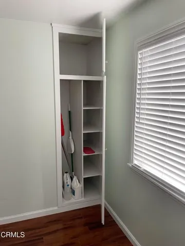 $2,300 | 5230 West Wooley Road, Oxnard, CA 93035