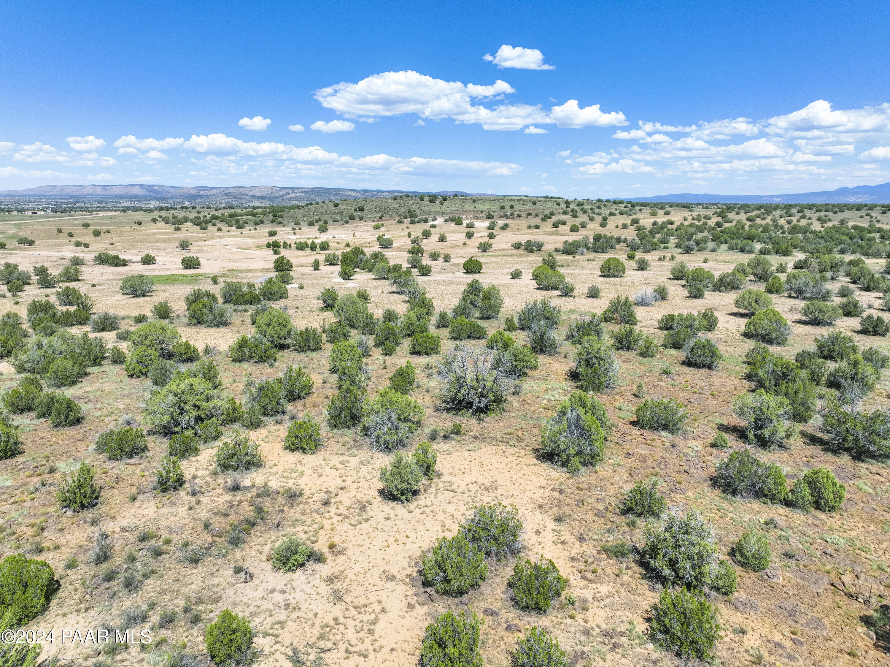 2 Acres Ranch Paulden, AZ 86334 - Photo 11 of 16