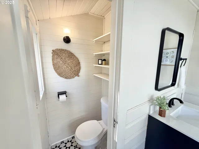 $429,900 | 1596 Chemeketa Street Northeast, Salem, OR 97301