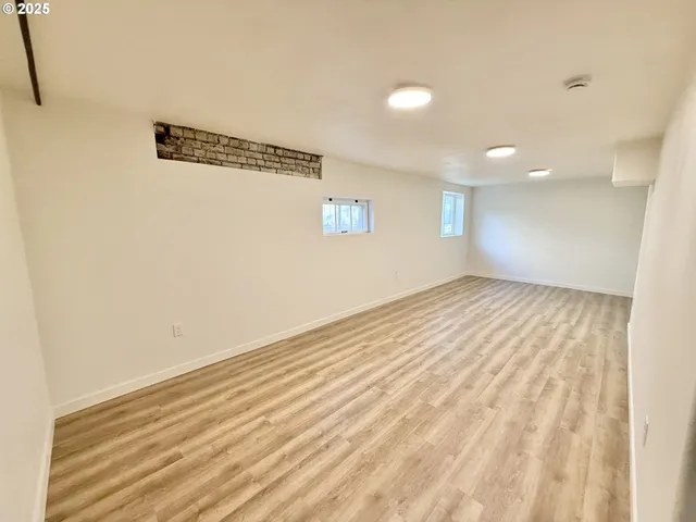 $429,900 | 1596 Chemeketa Street Northeast, Salem, OR 97301