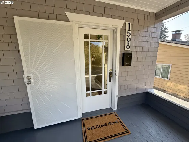 $429,900 | 1596 Chemeketa Street Northeast, Salem, OR 97301