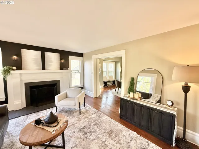 $429,900 | 1596 Chemeketa Street Northeast, Salem, OR 97301