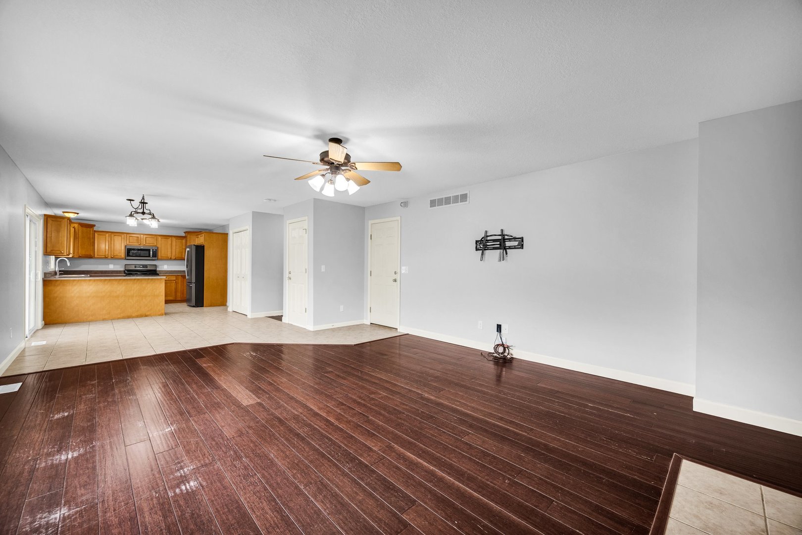 2309 Savanna Road Bloomington, IL 61705 - Photo 7 of 43 Gallery Image 7