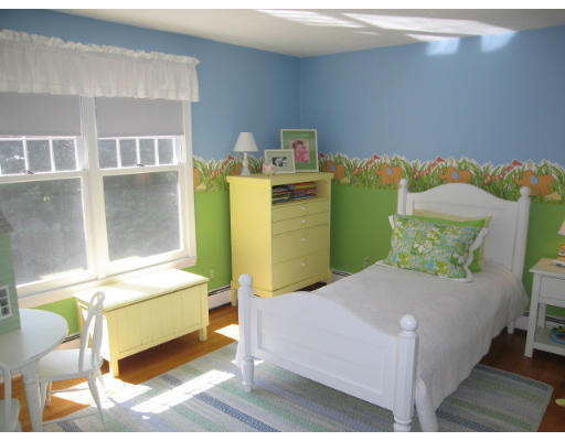 9 Peppercorn Road Hopkinton, MA 01748 - Photo 15 of 28 Gallery Image 15