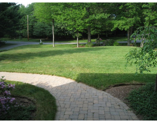 9 Peppercorn Road Hopkinton, MA 01748 - Photo 28 of 28 Gallery Image 28