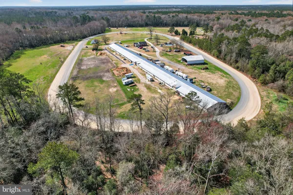 $950,000 | 33096 Johnson Road, Salisbury, MD 21804