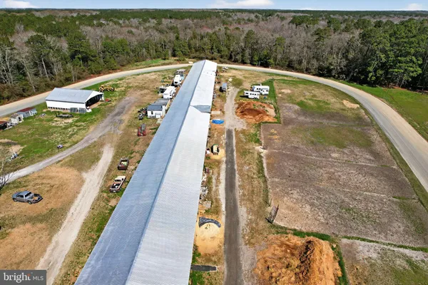 $950,000 | 33096 Johnson Road, Salisbury, MD 21804