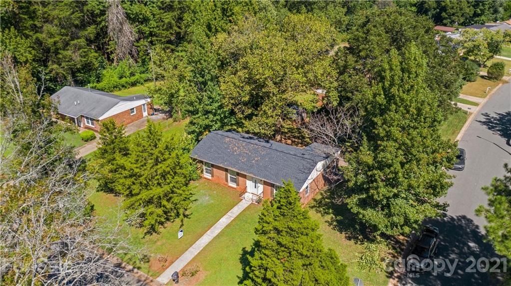 800 Milan Road East Charlotte, NC 28216 - Photo 10 of 38 Gallery Image 10