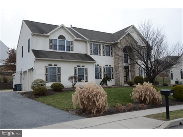 3312 Pequot Drive Sinking Spring, PA 19608 - Photo 2 of 23 Exterior Front