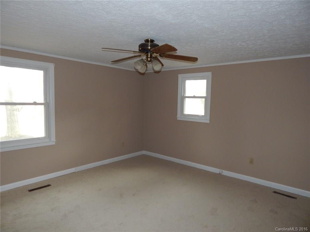 2867 Wendover Road Northwest Concord, NC 28027 - Photo 9 of 10 Gallery Image 9