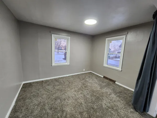 $129,900 | 820 6th Street Southwest, Pipestone, MN 56164
