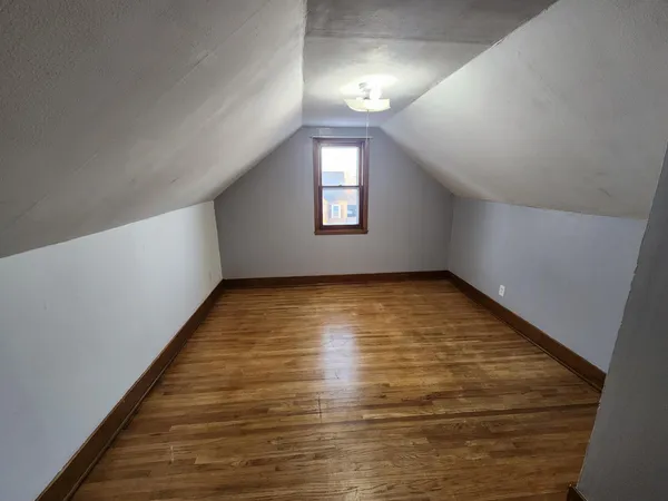 $129,900 | 820 6th Street Southwest, Pipestone, MN 56164
