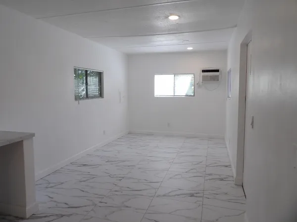 $1,400 | 6287 Gun Club Road, West Palm Beach, FL 33415