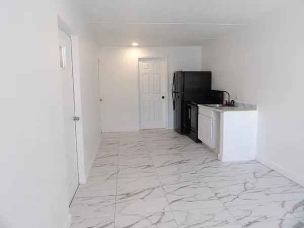 $1,400 | 6287 Gun Club Road, West Palm Beach, FL 33415