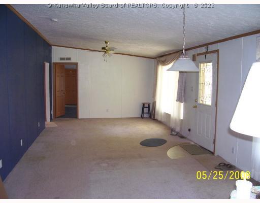 1184 Cottontree Road Walton, WV 25286 - Photo 3 of 6 Living Room.