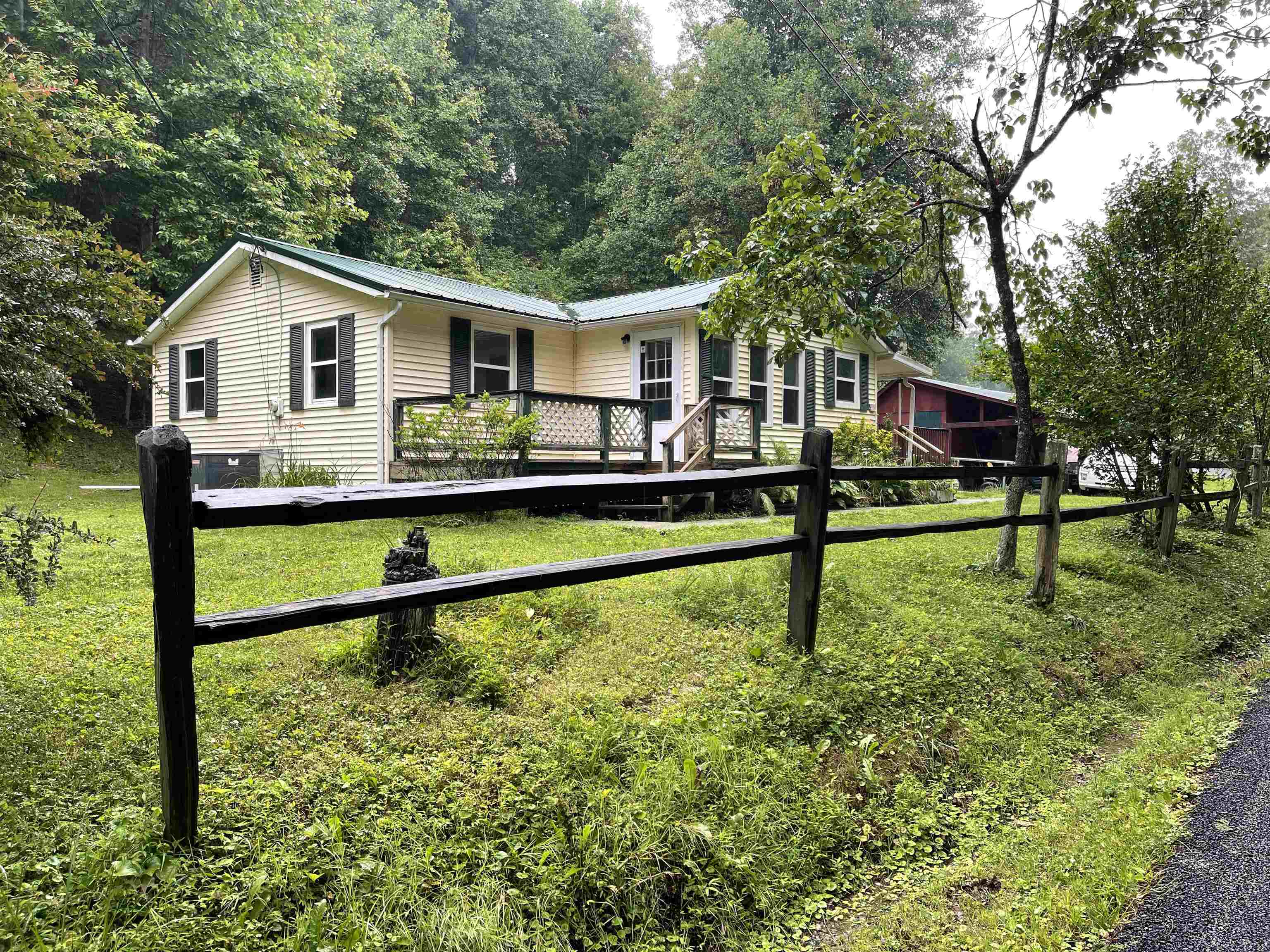 155 Clay Hollow Road Rush, KY 41168 - Photo 1 of 18 Gallery Image 1