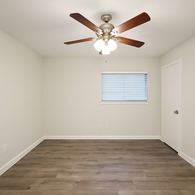 12806 Margit Drive Austin, TX 78729 - Photo 12 of 14