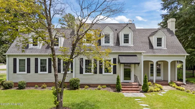 $259,000 | 401 Goldsboro Street, Lucama, NC 27851