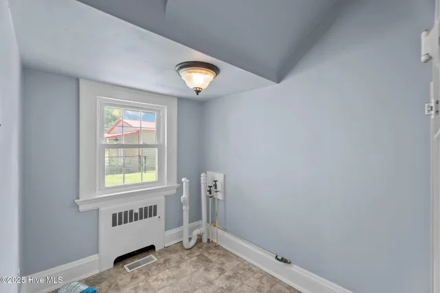 $259,000 | 401 Goldsboro Street, Lucama, NC 27851