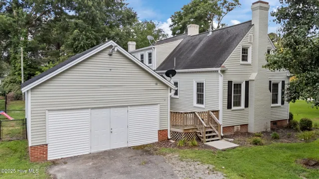 $259,000 | 401 Goldsboro Street, Lucama, NC 27851