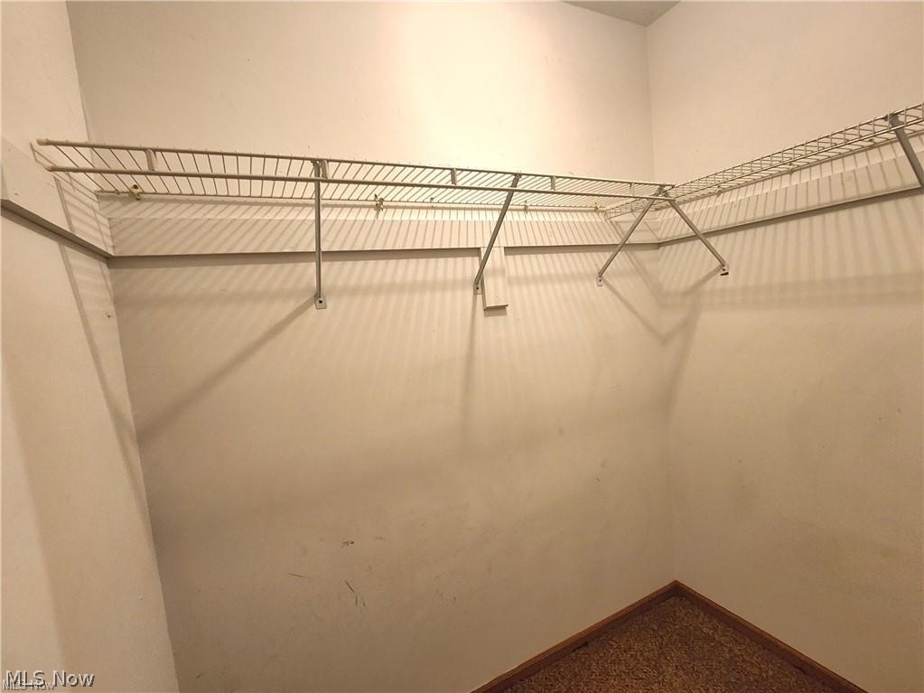 10345 Marne Road Frazeysburg, OH 43822 - Photo 35 of 50 View of walk in closet