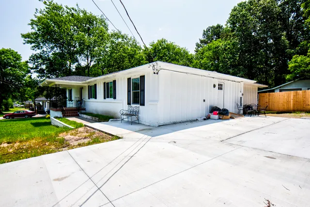 $275,000 | 717 West James Street, Rossville, GA 30741