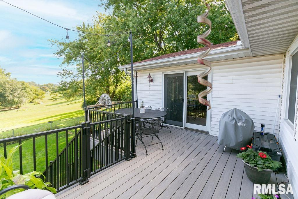208 Lake Road Eureka, IL 61530 - Photo 39 of 43 Gallery Image 39