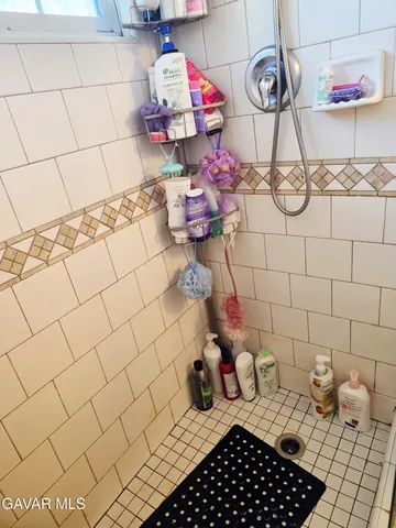 a view of washer and dryer